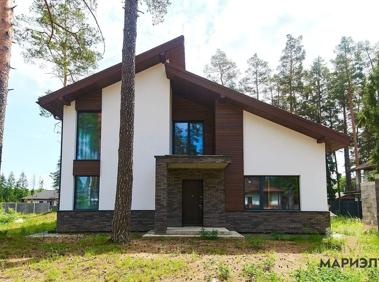 Chalet 306 m² Kalodziscanski siel ski Saviet, Biélorussie