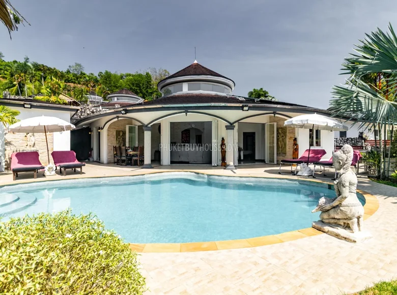 Villa de tres dormitorios 190 m² Sakhu, Tailandia