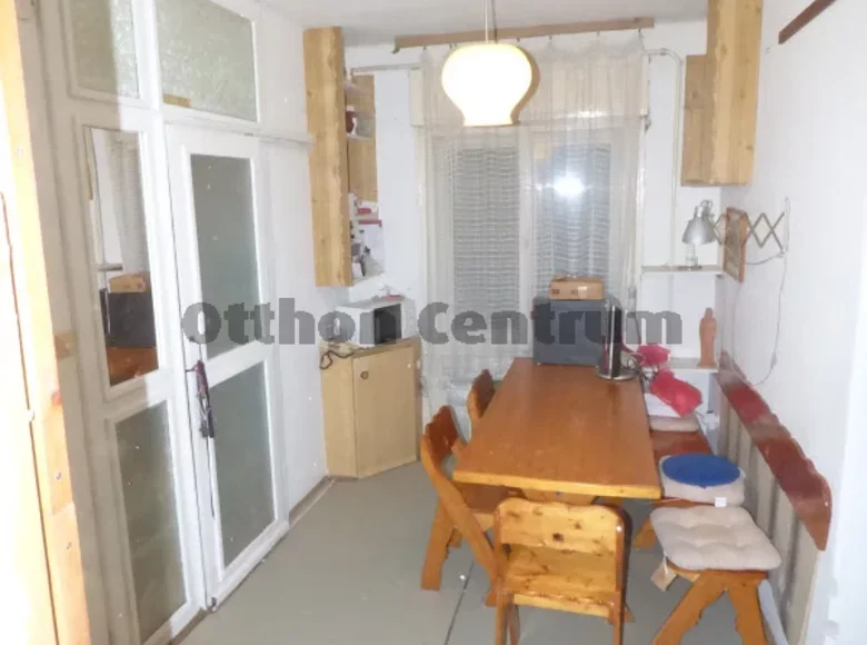 Wohnung 4 Zimmer 110 m² Nigglau, Ungarn