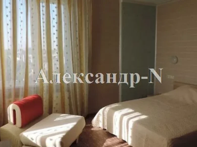 Mieszkanie 2 pokoi 82 m² Odessa, Ukraina