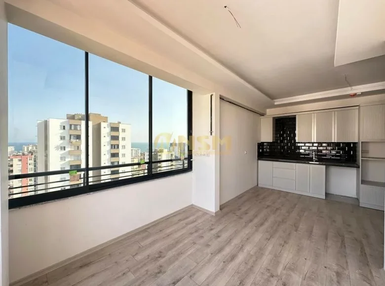 2 bedroom apartment 120 m² Mezitli, Turkey