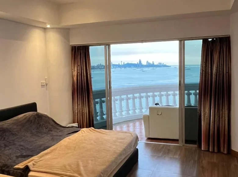 Piso independiente 55 m² Pattaya, Tailandia