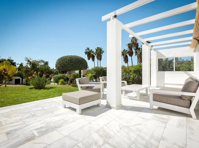 Wohnung 2 Schlafzimmer 123 m² Marbella, Spanien