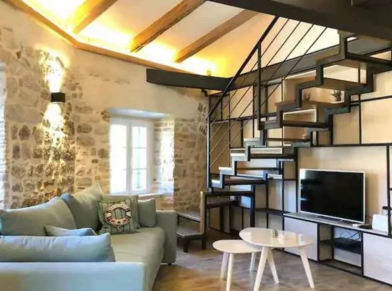 Apartamento 3 habitaciones  Kotor, Montenegro