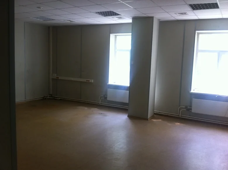 Pomieszczenie biurowe 938 m² North-Eastern Administrative Okrug, Rosja