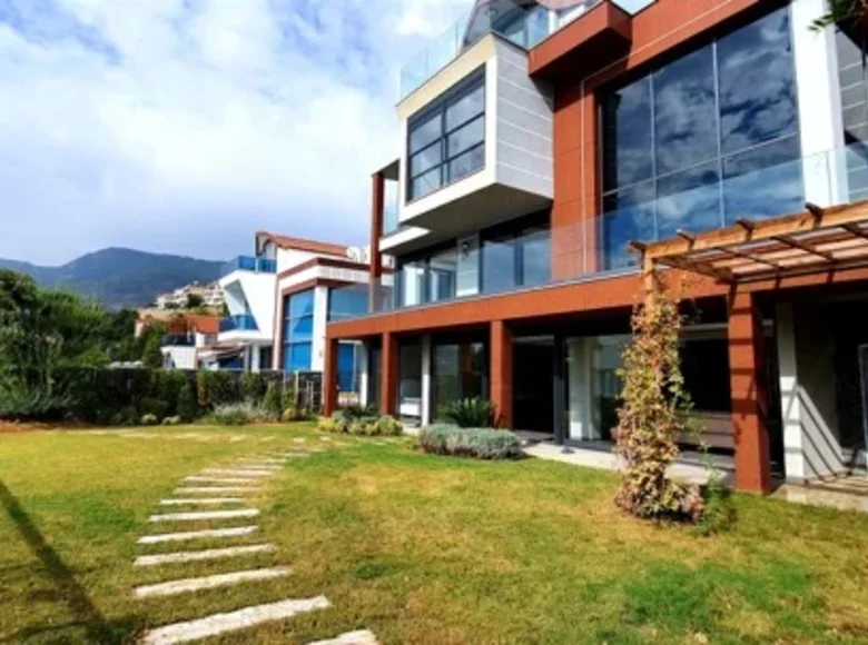 6 bedroom house  Mediterranean Region, Turkey
