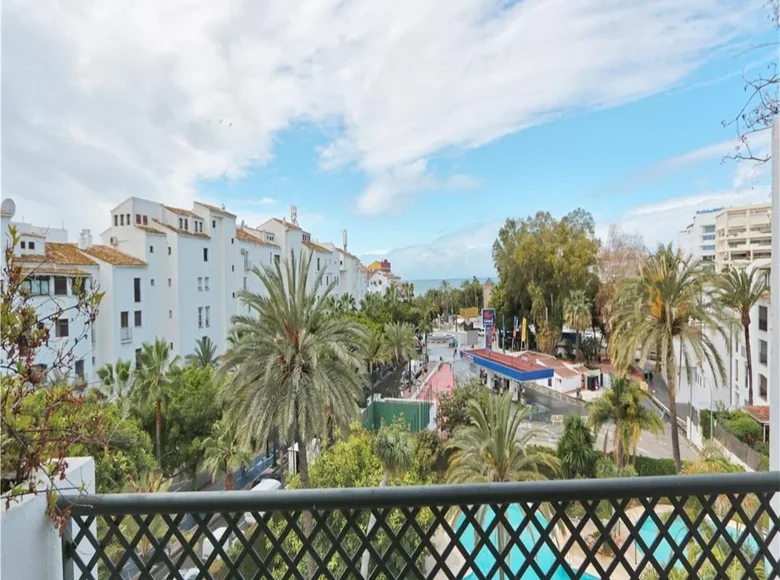 3 bedroom apartment 109 m² Marbella, Spain