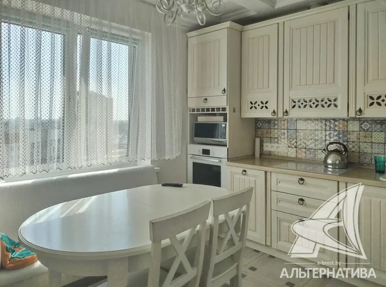 Квартира 2 комнаты 56 м² Брест, Беларусь