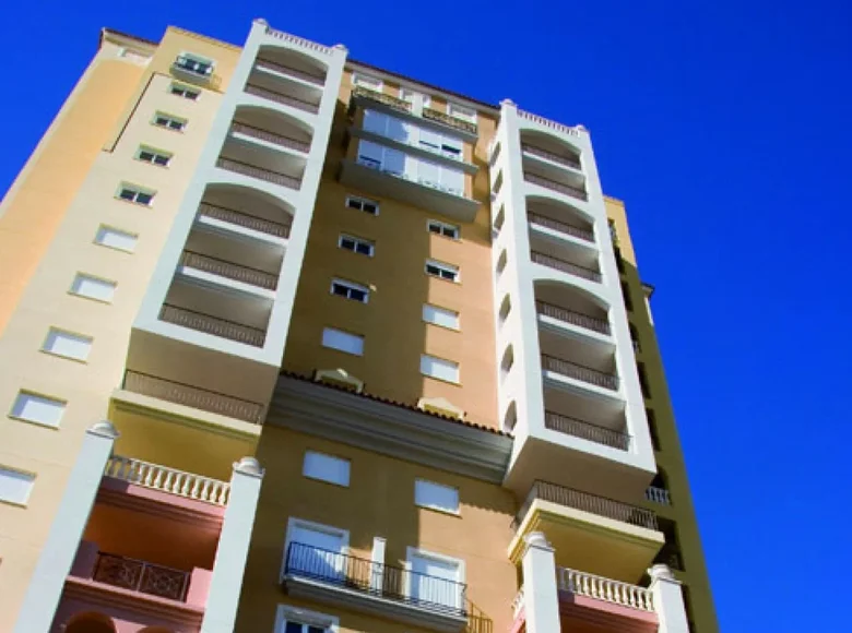 Apartamento 3 habitaciones 95 m² Torrevieja, España