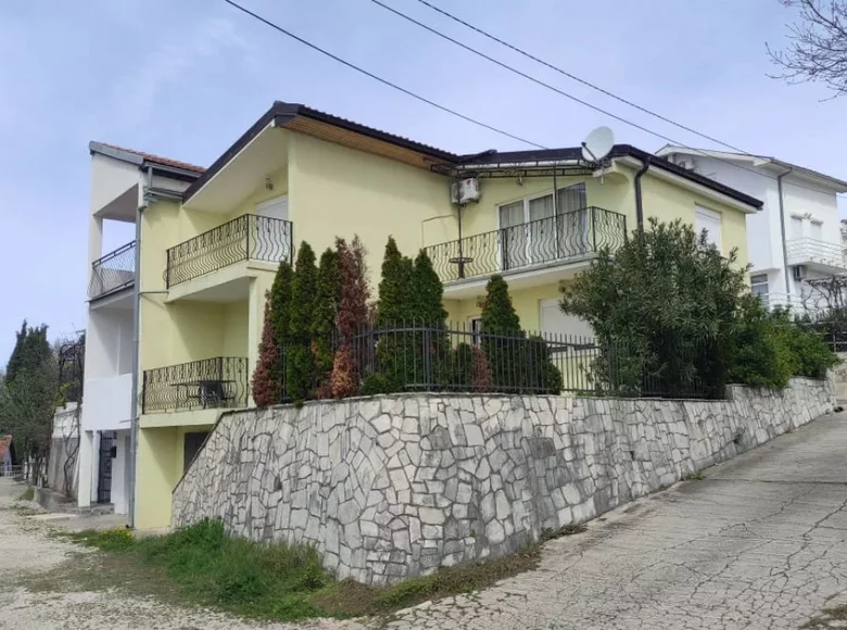 Dom 4 pokoi 130 m² Igalo, Czarnogóra