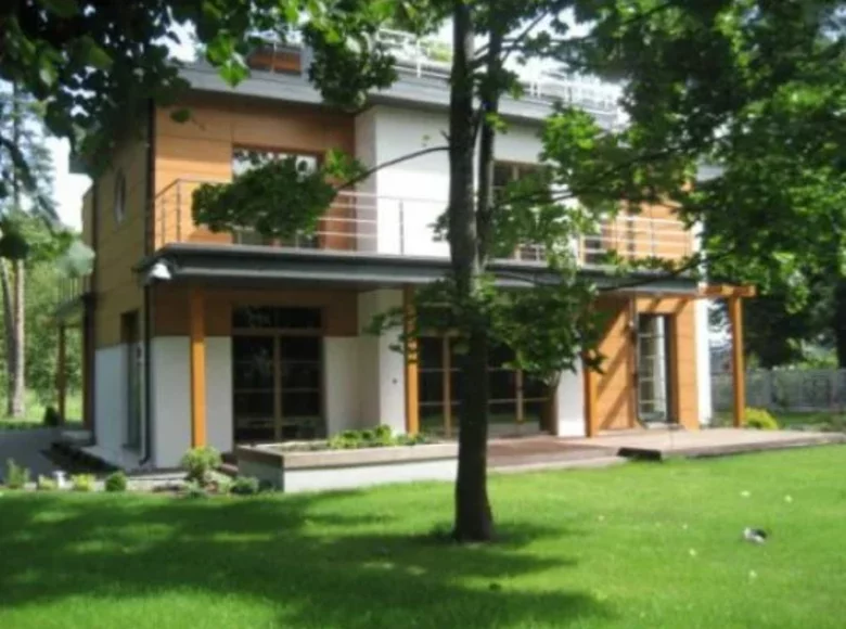 6 room house 480 m² Jurmala, Latvia