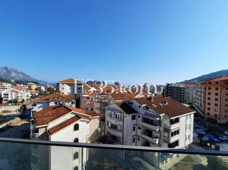 Wohnung 4 Zimmer 97 m² Budva, Montenegro
