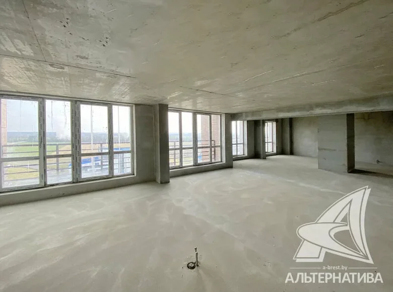 Квартира 1 комната 306 м² Пружаны, Беларусь