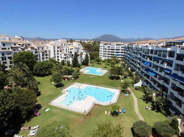 Wohnung 4 Schlafzimmer 200 m² Marbella, Spanien