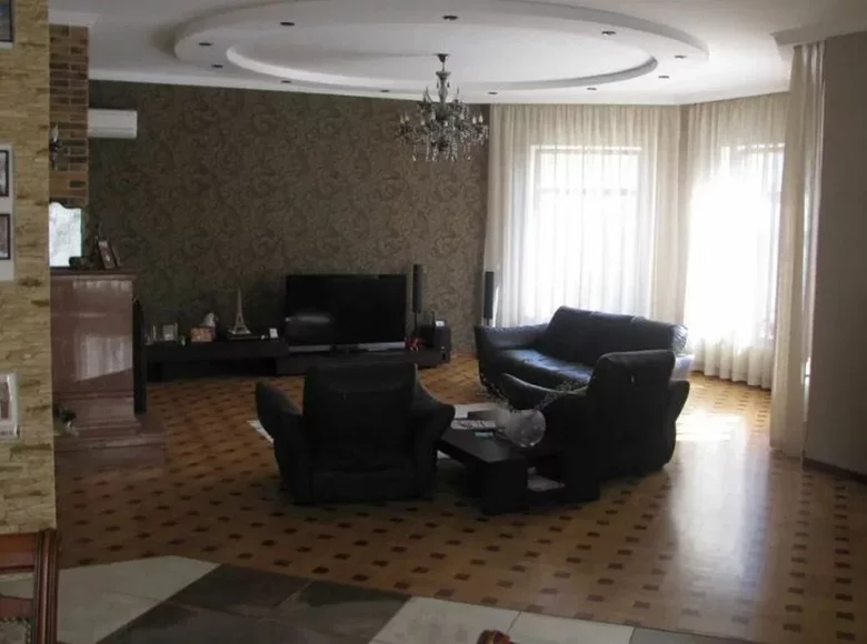 Haus 3 Zimmer 350 m² Odessa, Ukraine