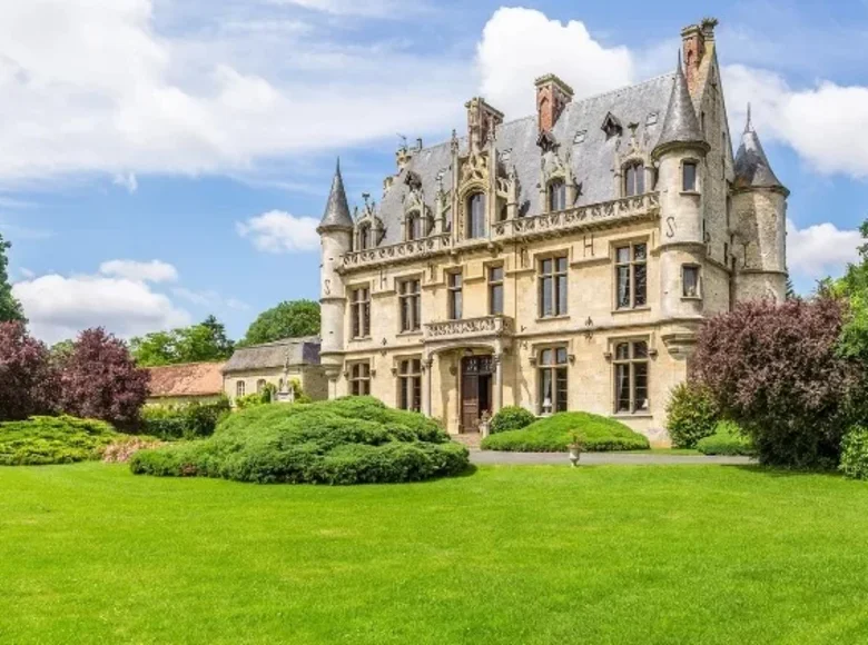 Schloss  Vimoutiers, Frankreich