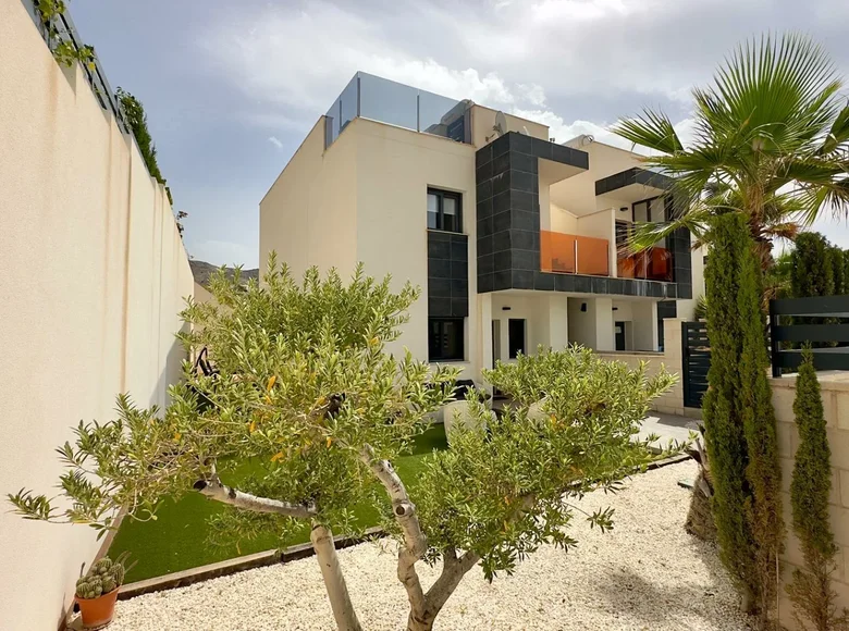 2 bedroom bungalow for sale in Finestrat, Spain for €295,000 listing