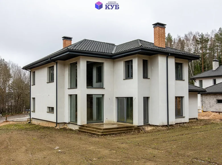Dom 226 m² Papiarnianski siel ski Saviet, Białoruś