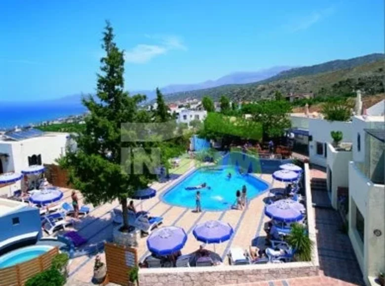 Hotel 5 700 m² Region of Crete, Grecja