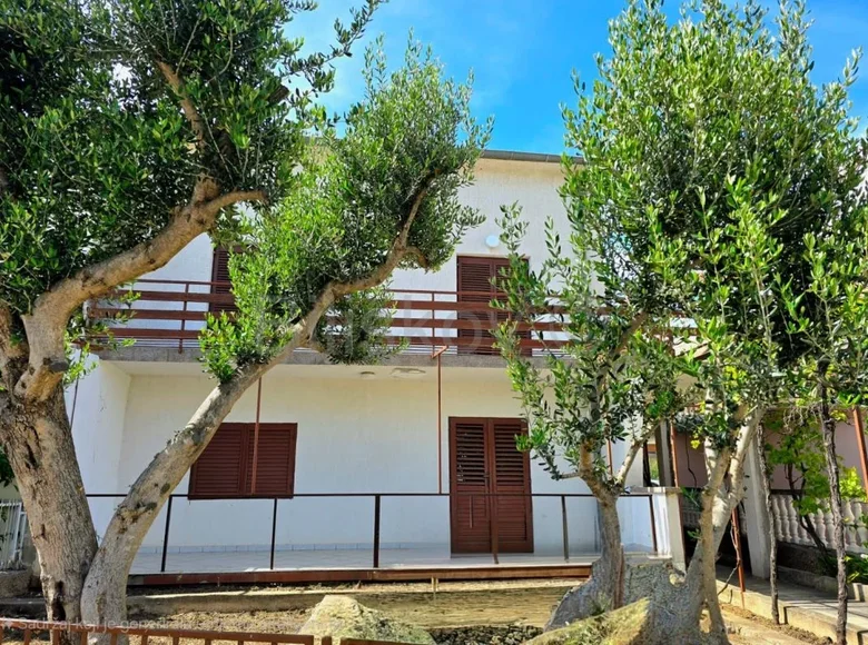 Casa 6 habitaciones 195 m² Grad Vodice, Croacia