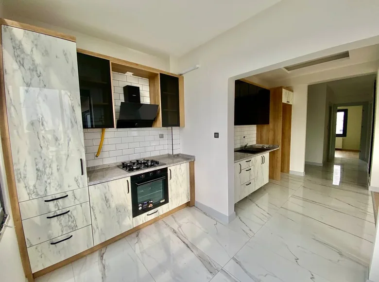 2 bedroom apartment 100 m² Mezitli, Turkey