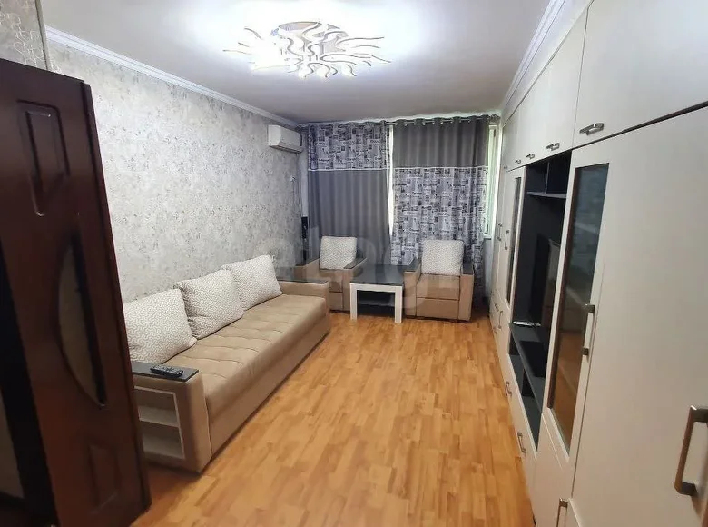 Kvartira 57 m² Toshkentda