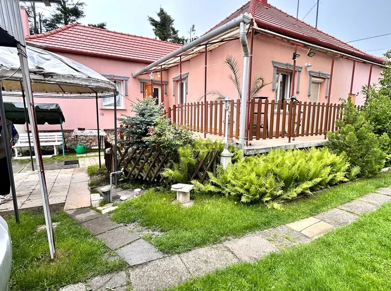 Dom 3 pokoi 87 m² Baj, Węgry