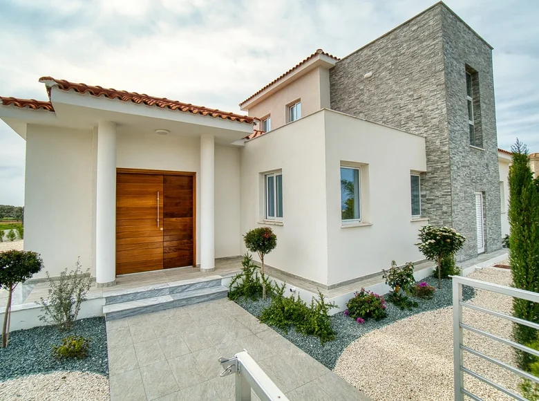 4 bedroom house 171 m² Agios Georgios Peyeias, Cyprus