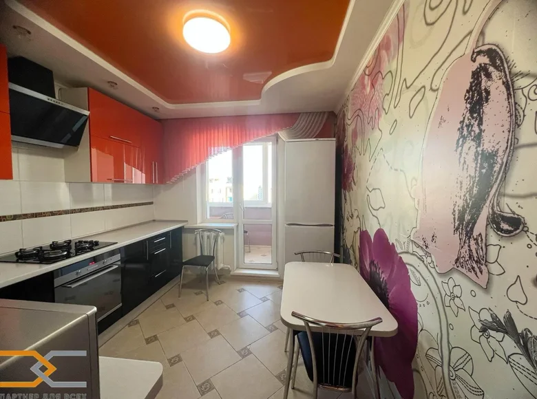 Квартира 3 комнаты 67 м² Слуцк, Беларусь