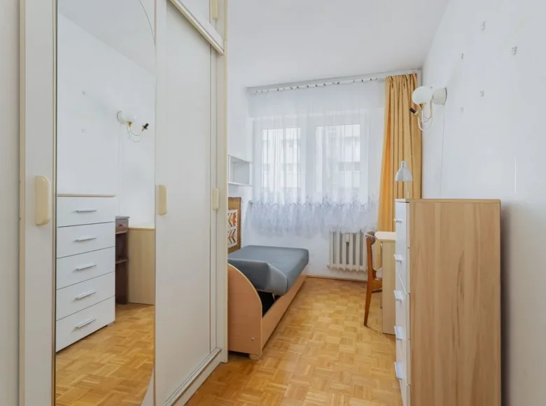 3 room apartment 49 m² Warsaw, Poland