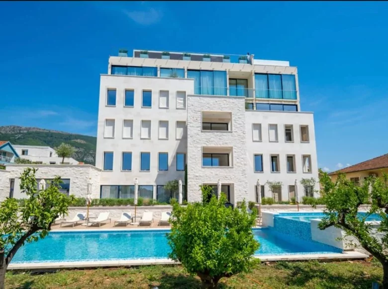 Apartamento 1 habitacion 86 m² Tivat, Montenegro