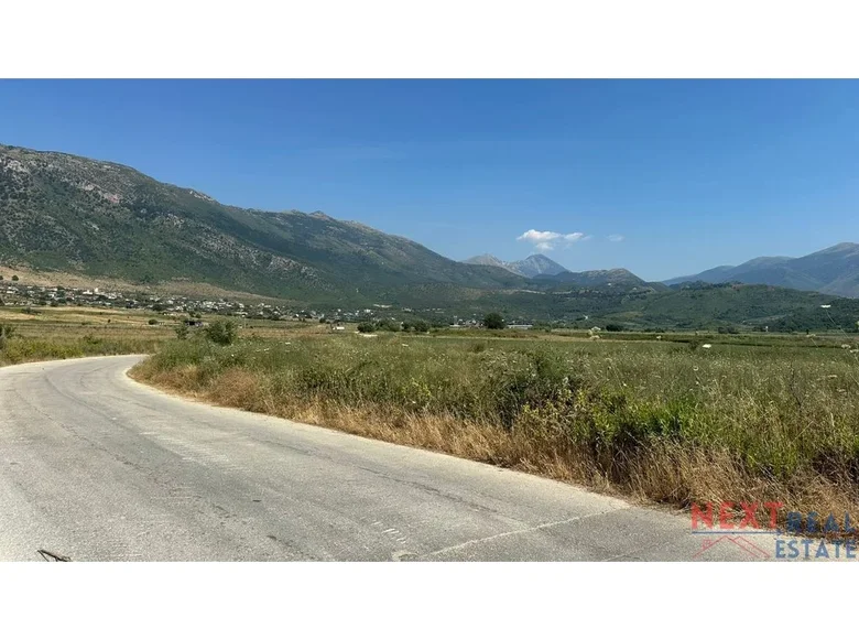 Land 4 500 m² Orikum, Albania