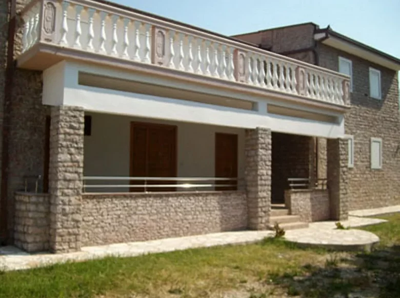 villa de 5 dormitorios 293 m² Bar, Montenegro