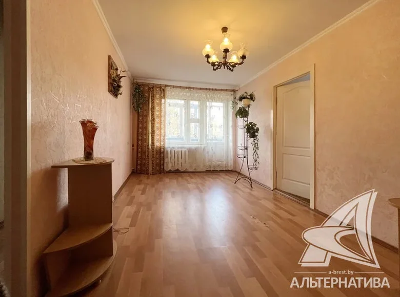 1 room apartment 43 m² Brest, Belarus