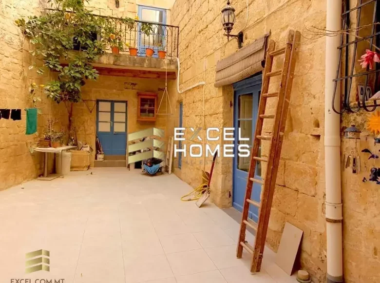 3 bedroom townthouse  Lija, Malta