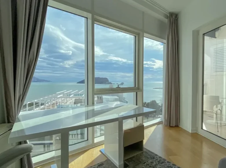 Apartamento 3 habitaciones 77 m² Budva, Montenegro