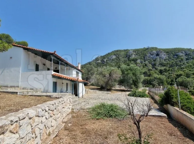2 bedroom house  Loutraki-Perachora-Agioi Theodoroi Municipality, Greece
