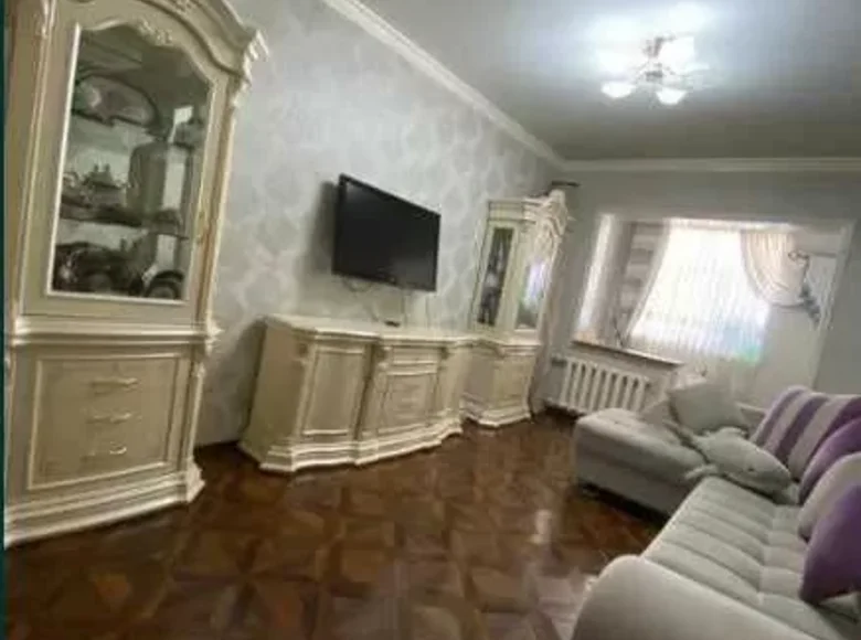 Kvartira 3 xonalar 86 m² Beshkurganda