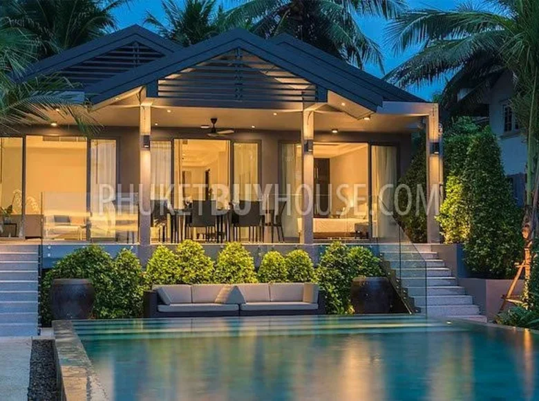 Willa 4 pokoi 320 m² Takua Thung, Tajlandia