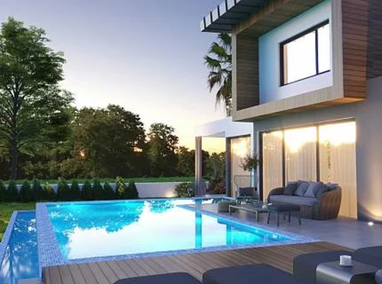5 bedroom villa 260 m² Paralimni, Cyprus