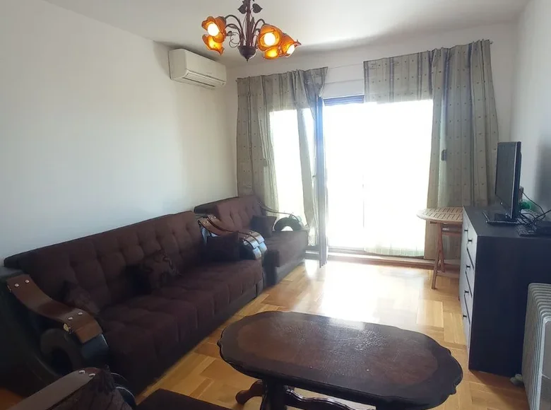 1 bedroom apartment 53 m² Bar, Montenegro