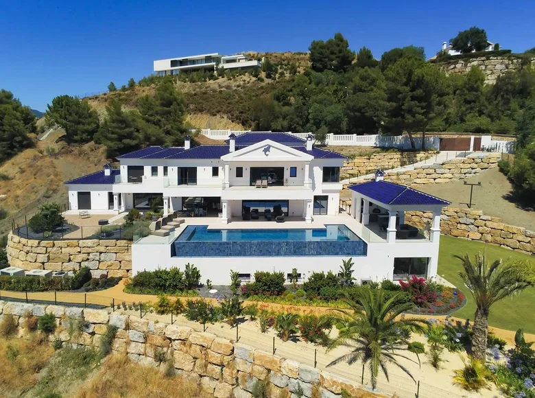 5 bedroom house 1 451 m² San Pedro Alcantara, Spain