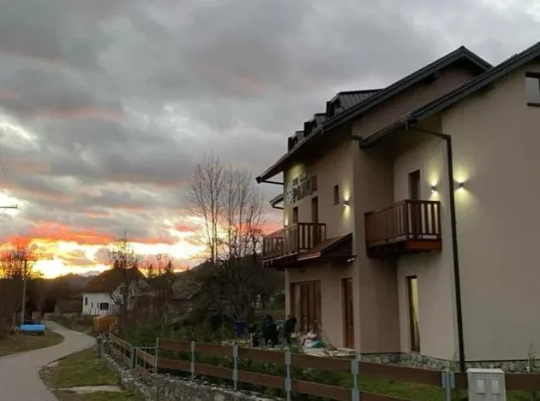 Hotel 300 m² en Kolasin, Montenegro