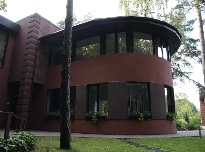 9 room house 540 m² Riga, Latvia