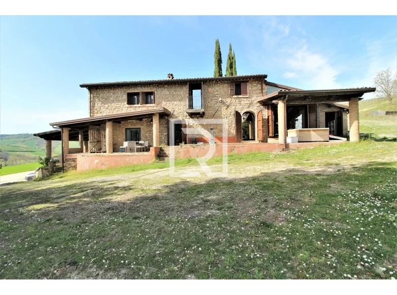5 bedroom villa 5 319 m² Tessello, Italy