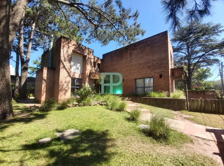 Casa 5 habitaciones 437 m² Uruguay, Uruguay