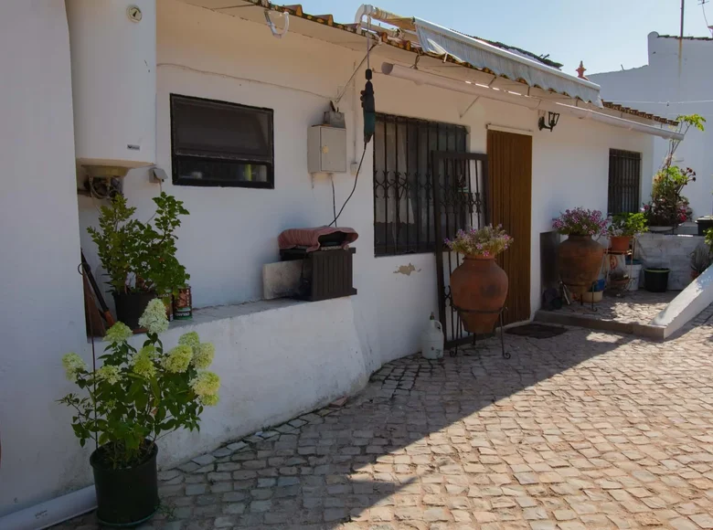 3 bedroom villa 180 m² Alportel, Portugal