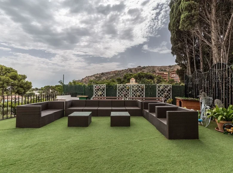 3 bedroom villa 285 m² Alicante, Spain