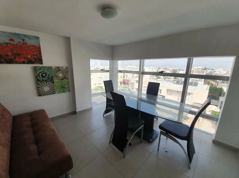 Bureau 650 m² à Strovolos, Bases souveraines britanniques