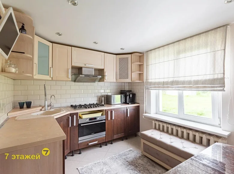 Mieszkanie 3 pokoi 72 m² Slabada, Białoruś